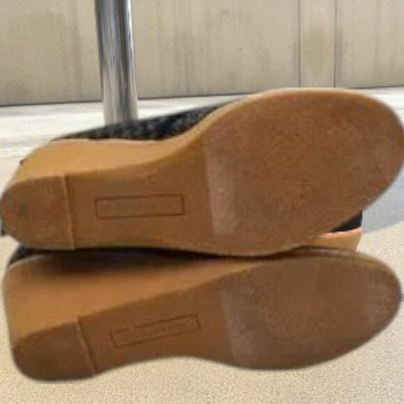 G H Bass & Co Hounds Tooth Wedge Bootie - Picture 5 of 5